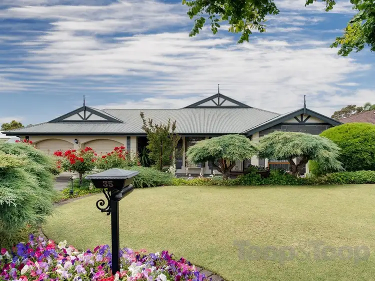 35 Equestrian Drive, Woodcroft SA 5162