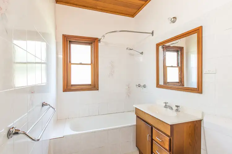 Fifth view of Homely house listing, 109 Pur Pur Avenue, Lake Illawarra NSW 2528