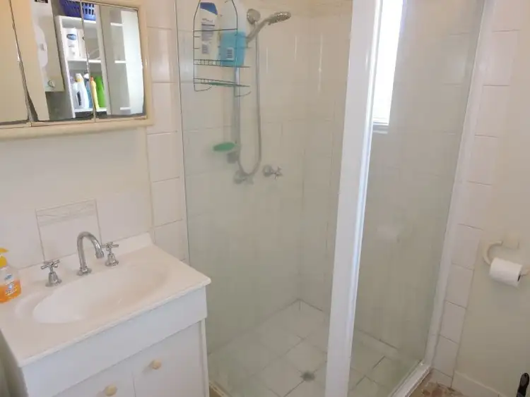 Seventh view of Homely unit listing, 8/61 Frank Street, Labrador QLD 4215