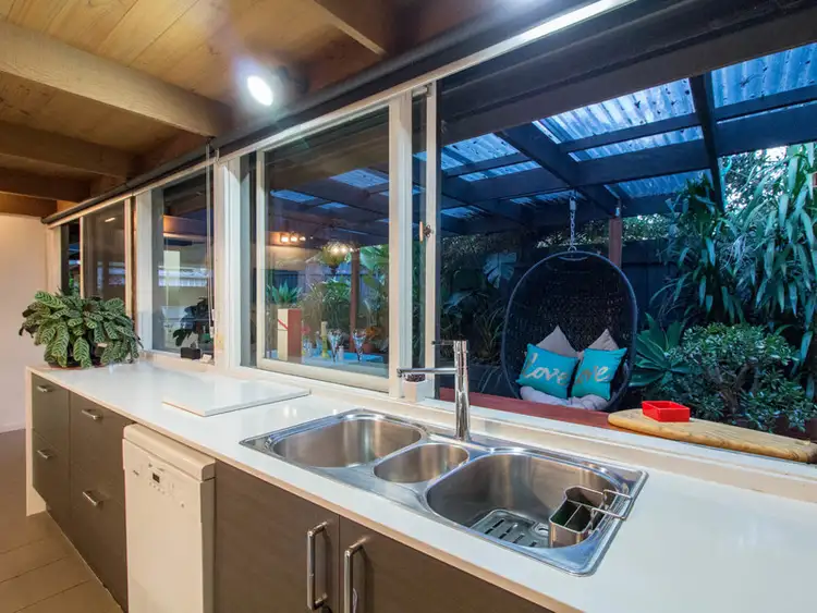 Third view of Homely house listing, 7 Shrewsbury Court, Frankston VIC 3199