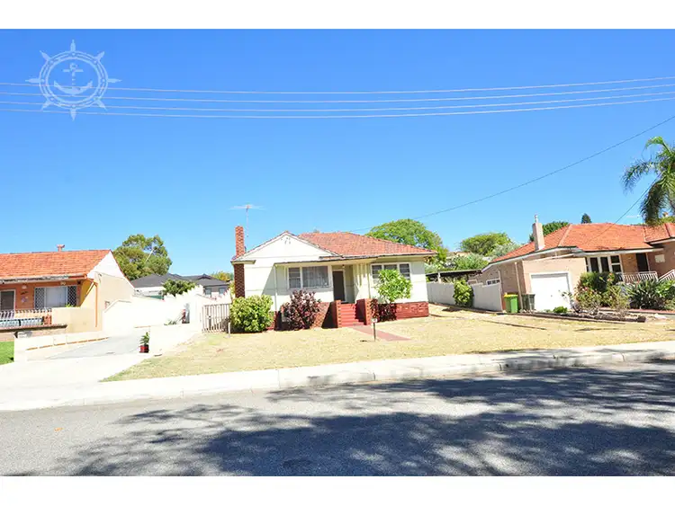 Second view of Homely house listing, 11 Lewington St, Beaconsfield WA 6162