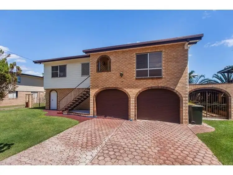 16 Elwing Street, Kawana QLD 4701