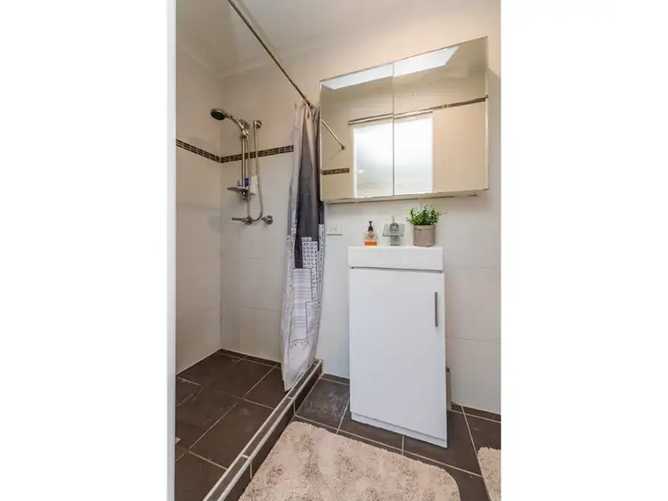 Seventh view of Homely semi-detached listing, 1/11 Hollywood Place, Oxenford QLD 4210