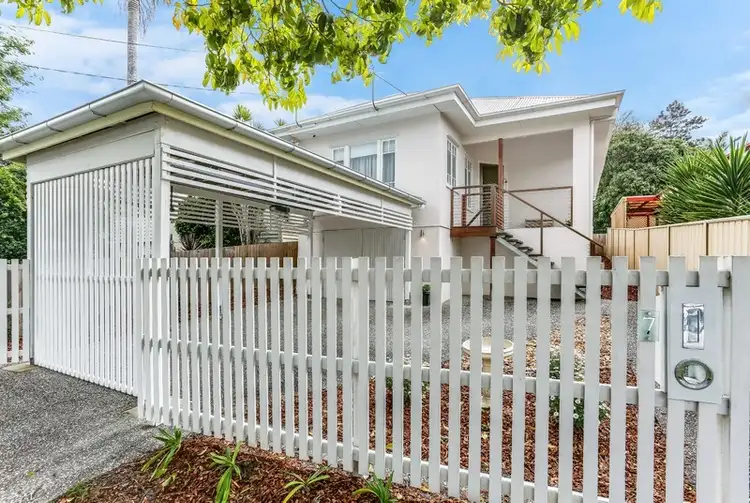 7 Vale Street, Wavell Heights QLD 4012