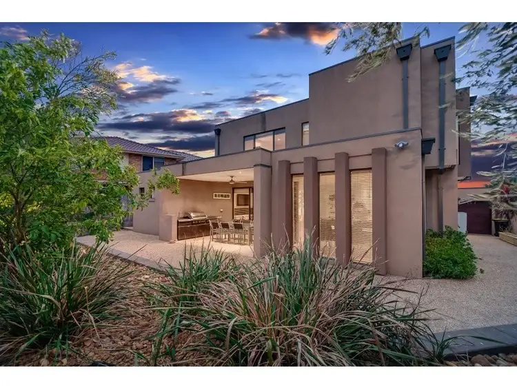 Sixth view of Homely house listing, 2 Wildfire Court, Mill Park VIC 3082