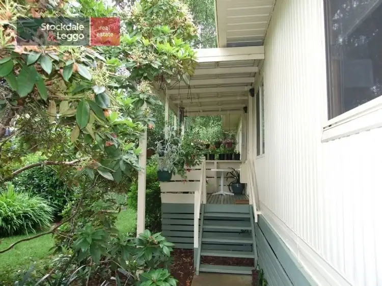 33 St Phillack Crescent, Rawson VIC 3825