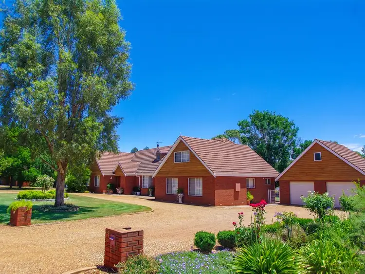 Sixth view of Homely house listing, 8 Colony Crescent, Dubbo NSW 2830