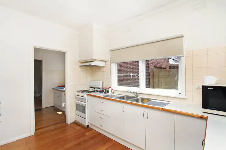 Fifth view of Homely house listing, 1 & 2/27 Leonard Avenue, St Albans VIC 3021