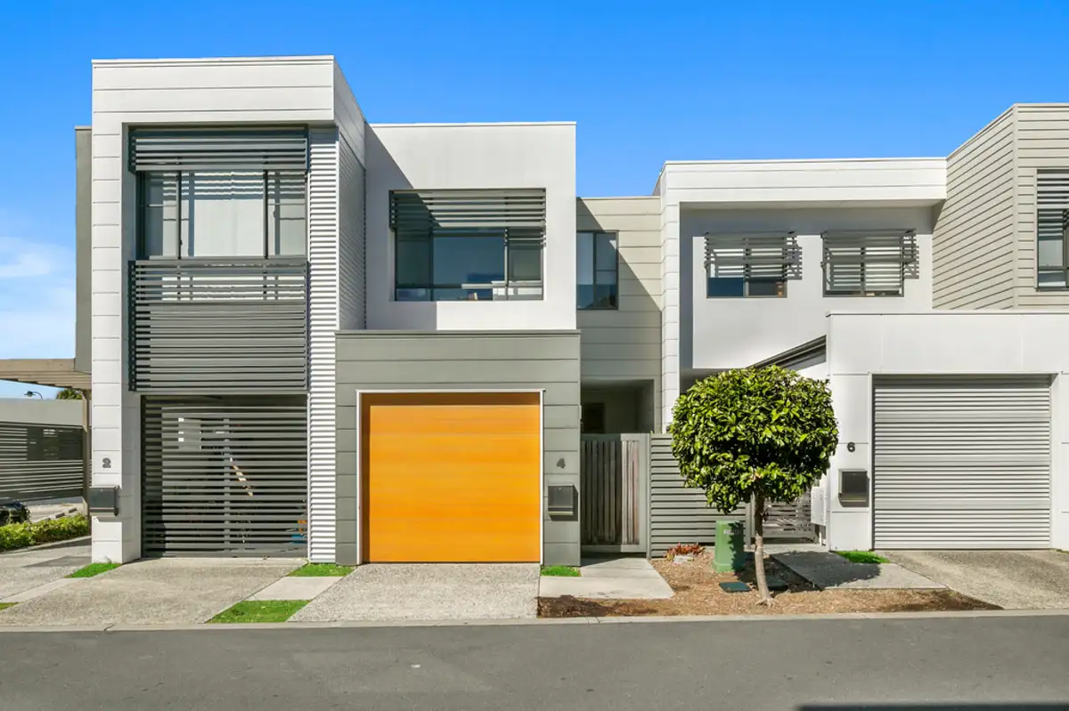 Main view of Homely townhouse listing, 4/2 The Gardenway, Robina QLD 4226