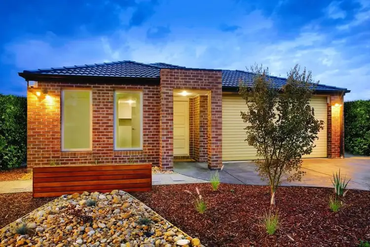 12 Alexine Street, Officer VIC 3809