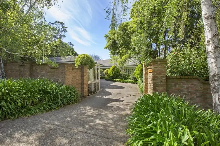 3 Crawford Street, Mount Eliza VIC 3930