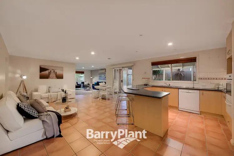 Fifth view of Homely house listing, 9 Wynen Court, Pakenham VIC 3810