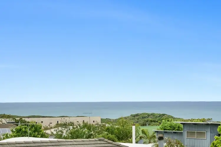 6 The Mews, Torquay VIC 3228