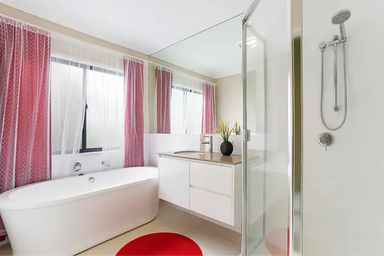 Sixth view of Homely house listing, 127 Gordon Circuit, Seventeen Mile Rocks QLD 4073