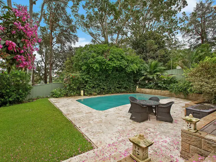 Fourth view of Homely house listing, 2 Haigh Close, Berkeley Vale NSW 2261