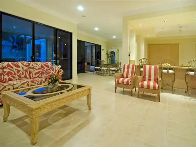 3144 RIVERLEIGH Drive, Hope Island QLD 4212