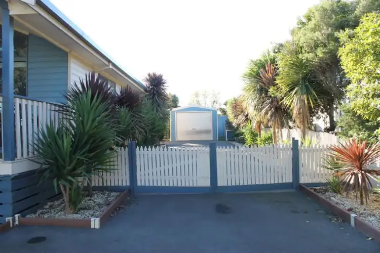 Fifth view of Homely house listing, 6 Hallway Drive, Wimbledon Heights VIC 3922