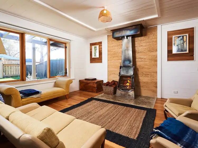 Second view of Homely house listing, 10 Kerry Court, Mansfield VIC 3722