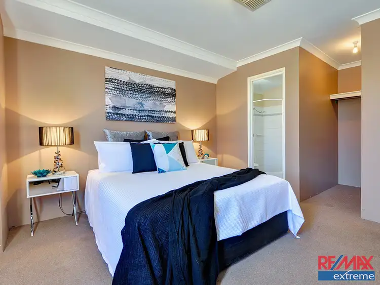 Sixth view of Homely house listing, 4 Kensington Way, Pearsall WA 6065