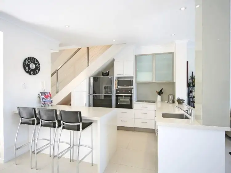 Sixth view of Homely unit listing, 2/5 Sunseeker Close, Noosa Waters QLD 4566