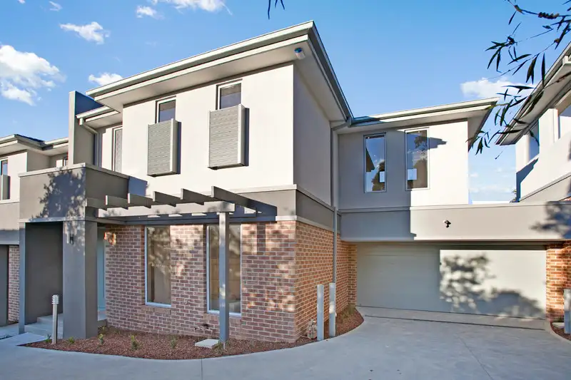Main view of Homely townhouse listing, 2/24 Ascot Street, Doncaster East VIC 3109