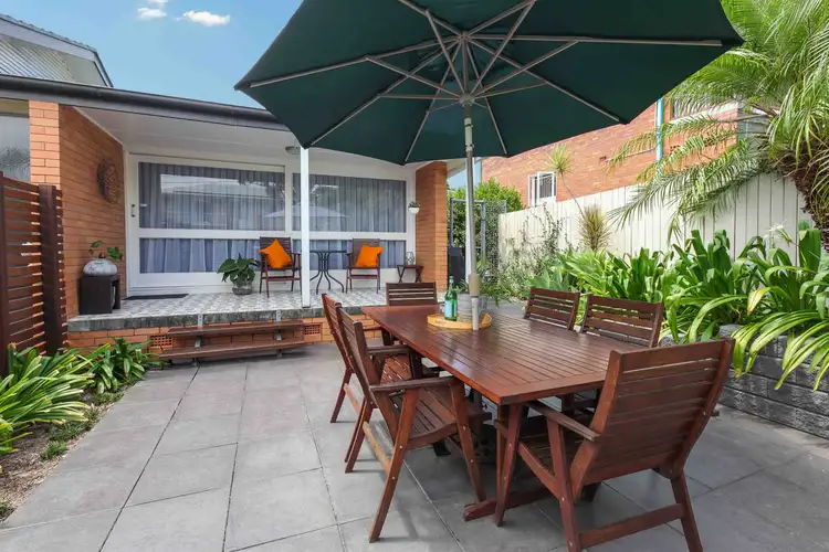 Second view of Homely house listing, 17 Danina Street, Mansfield QLD 4122