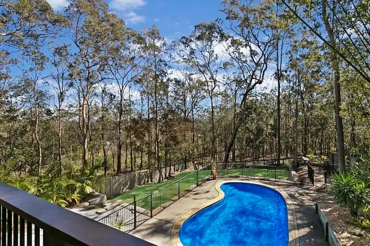 77 Gordon Circuit, Seventeen Mile Rocks QLD 4073