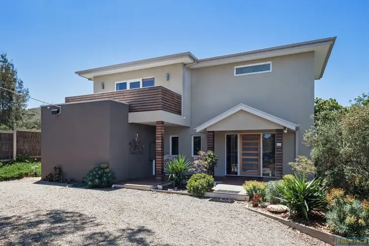 52a Fawkner Avenue, Blairgowrie VIC 3942