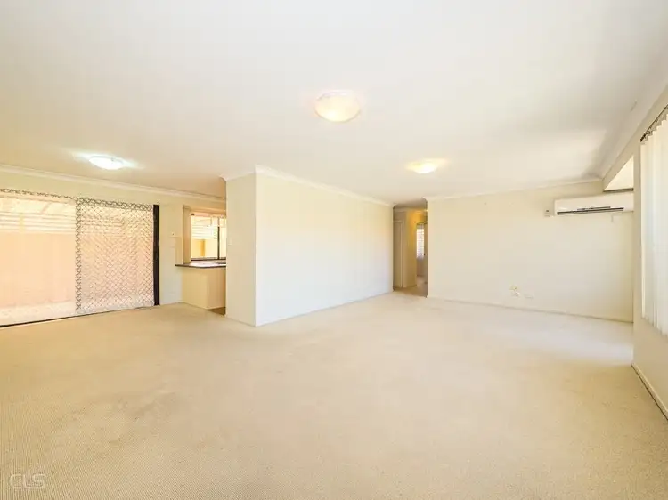 Fourth view of Homely semi-detached listing, Unit 2 Seabreeze Court, Sandstone Point QLD 4511