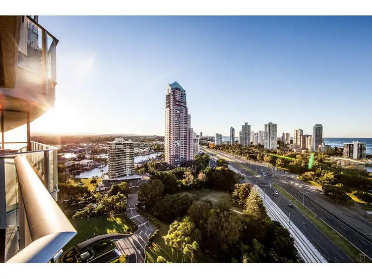 93 Atlantis East, 2 Admiralty Drive, Paradise Waters QLD 4217