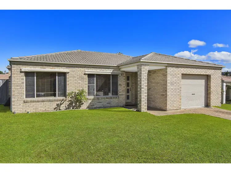11 Harold Close, Bateau Bay NSW 2261