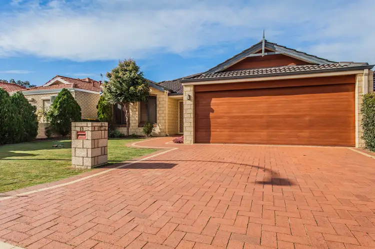 13 Richards Place, Cannington WA 6107