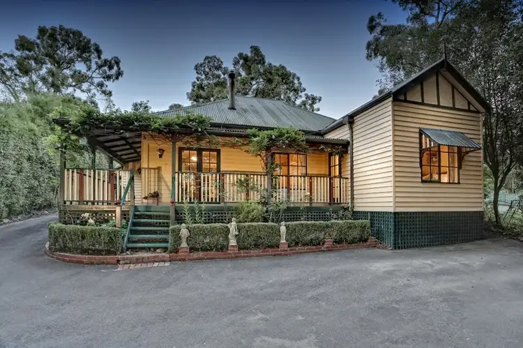 13 Symons Road, Avonsleigh VIC 3782