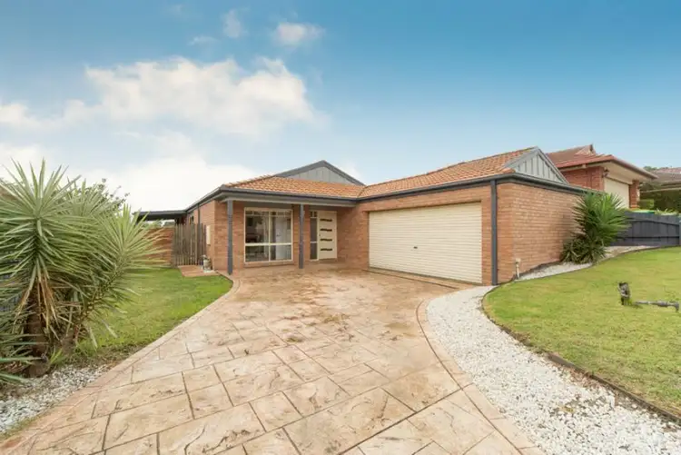 3 Helens Way, Langwarrin VIC 3910