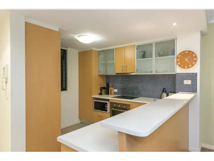Second view of Homely apartment listing, 6/38 Brougham Street, Fairfield QLD 4103