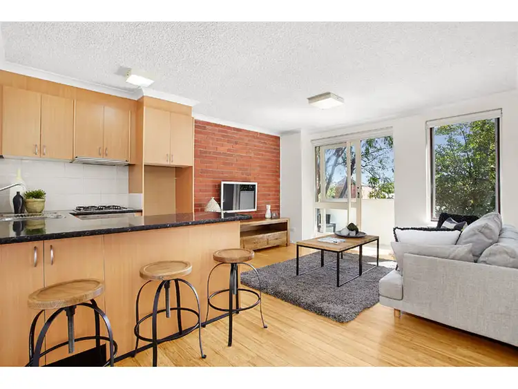 Third view of Homely apartment listing, 5/205 Maribyrnong Road, Ascot Vale VIC 3032