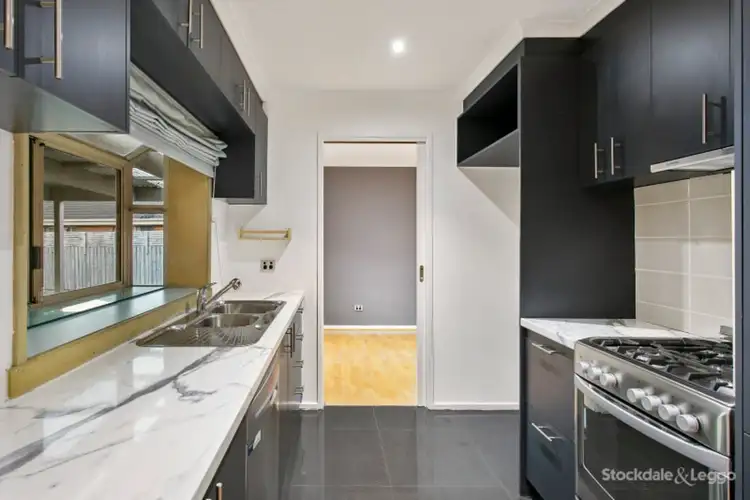Second view of Homely house listing, 6 Constance Court, Narre Warren VIC 3805