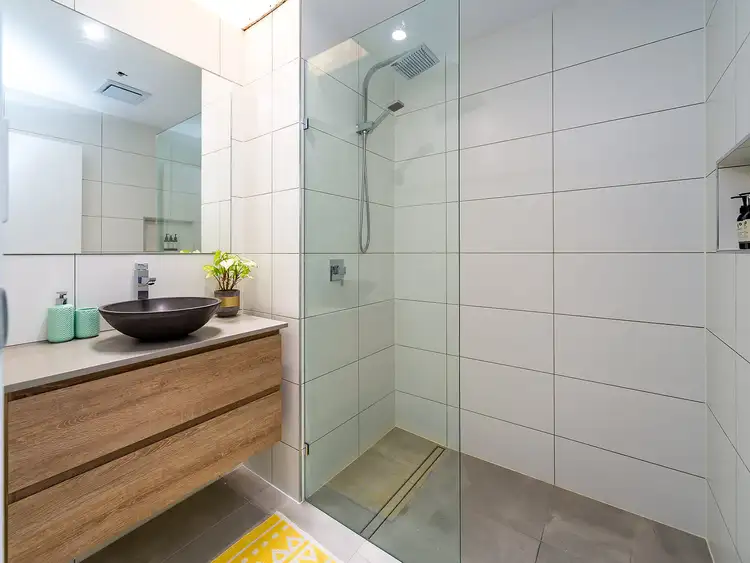 Fourth view of Homely unit listing, 14/9 Jodie Court, Mermaid Waters QLD 4218