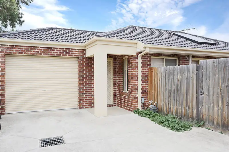 Main view of Homely unit listing, 2/30 Couper Angus Grove, Sunshine VIC 3020