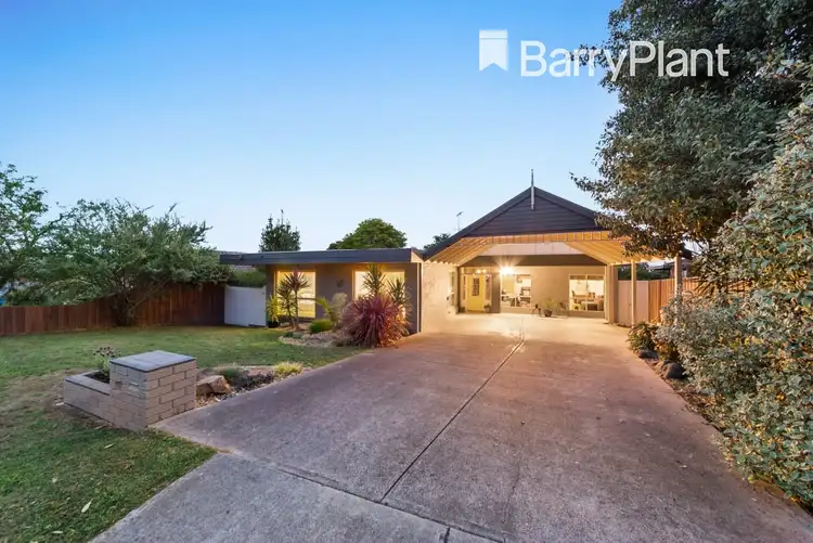 12 Gardenia Street, Pakenham VIC 3810
