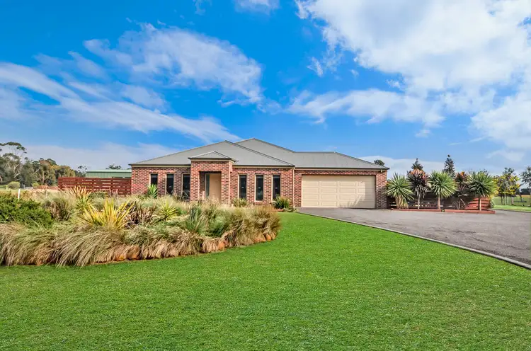 716 Tarrington/Strathkellar Road, Tarrington VIC 3301