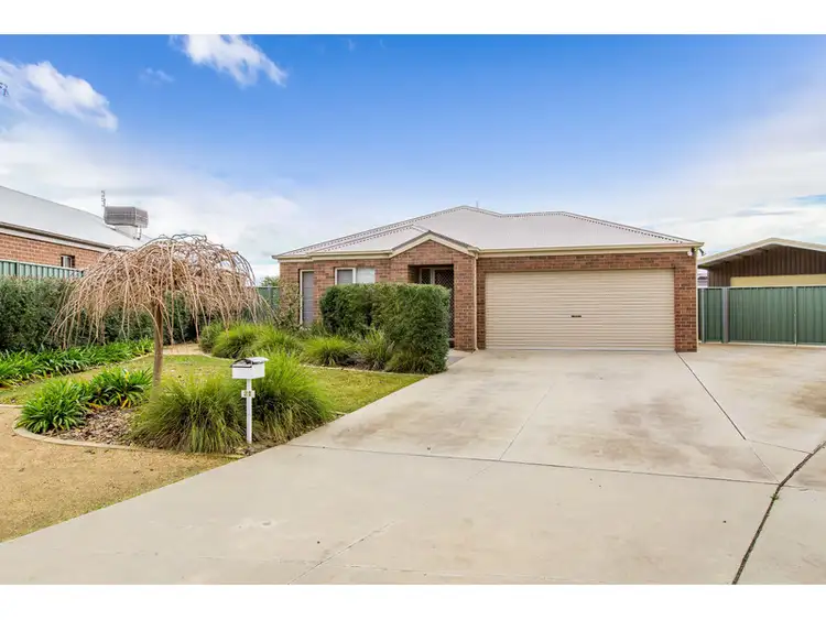 21 Redgum Court, East Albury NSW 2640