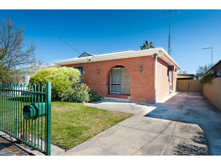 1045 Calimo Street, North Albury NSW 2640