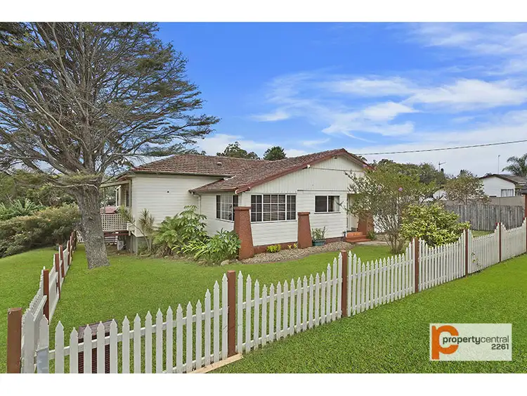 14 Anzac Road, Long Jetty NSW 2261