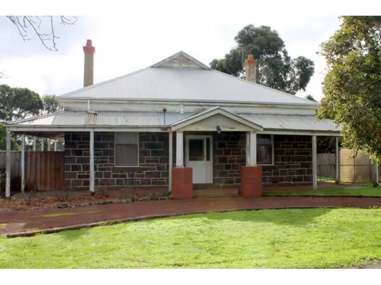 21 Lang St, Beeac VIC 3251