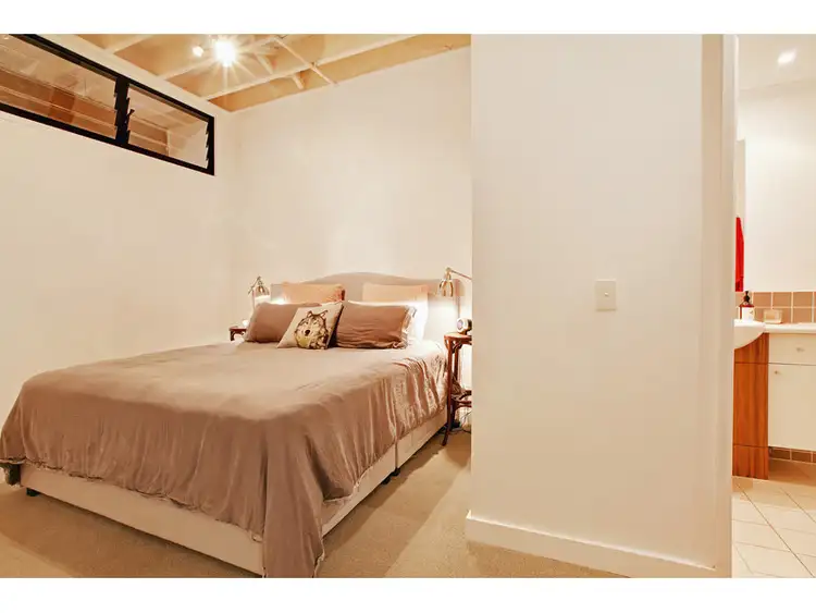 Fifth view of Homely apartment listing, 54 Vernon Terrace, Teneriffe QLD 4005