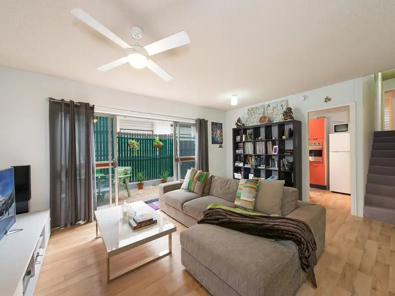 Main view of Homely apartment listing, 1/34 View Street, Wooloowin QLD 4030