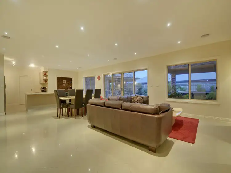 Fifth view of Homely house listing, 17 Palmgate Terrace, Traralgon VIC 3844
