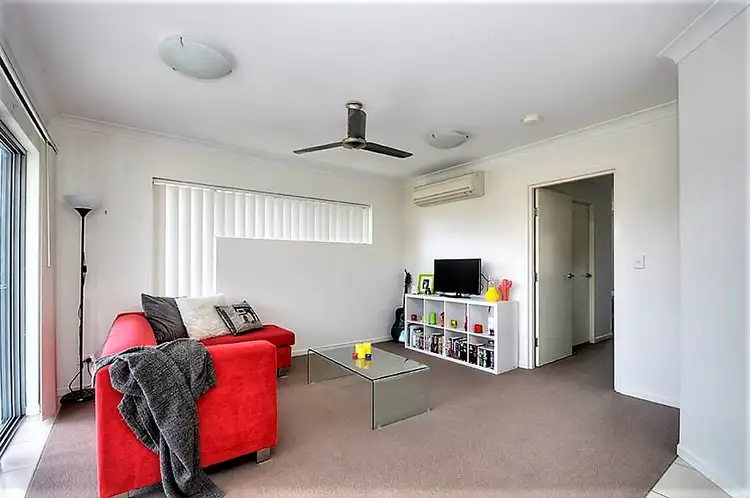 Fifth view of Homely unit listing, 1/7 Phillip Street, Labrador QLD 4215