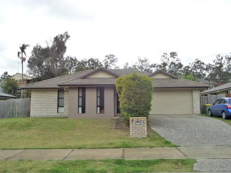 104 High Street, Blackstone QLD 4304